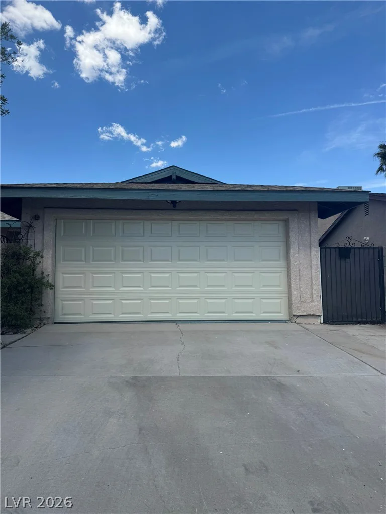 7066 Pinebrook, Las Vegas, NV 89147