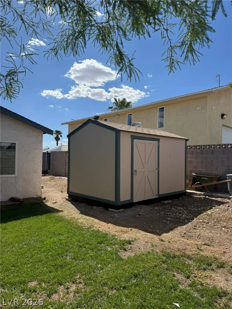 7066 Pinebrook, Las Vegas, NV 89147