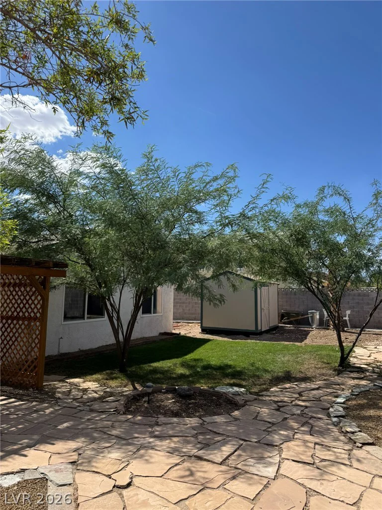 7066 Pinebrook, Las Vegas, NV 89147