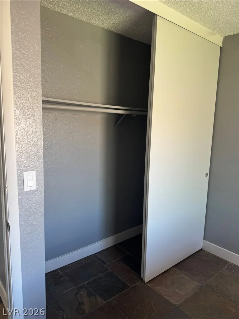 7066 Pinebrook, Las Vegas, NV 89147