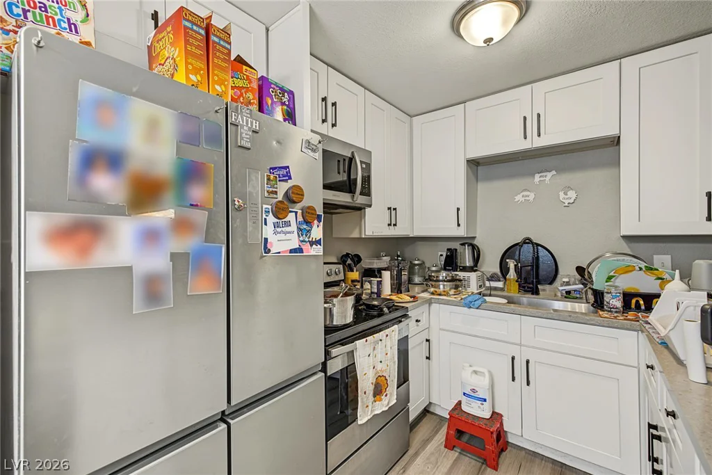 2155 Belmont, North Las Vegas, NV 89030