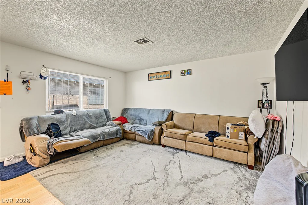 2155 Belmont, North Las Vegas, NV 89030