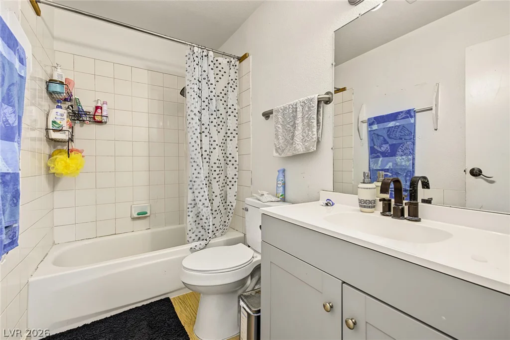 2155 Belmont, North Las Vegas, NV 89030