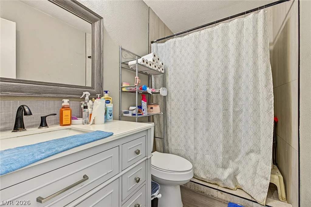 2155 Belmont, North Las Vegas, NV 89030