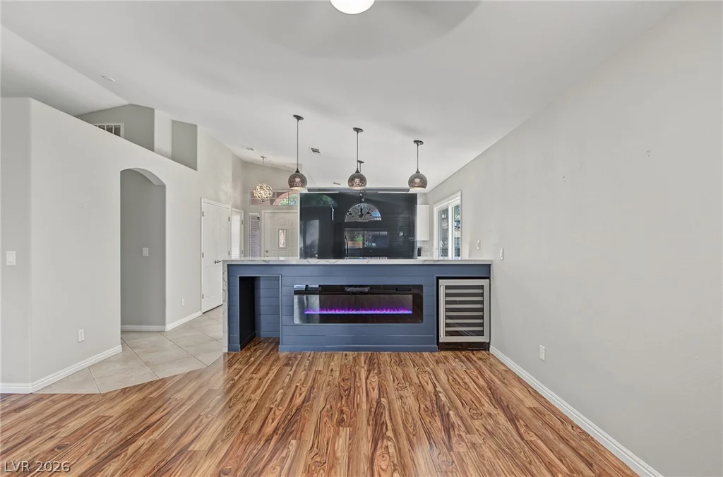 1705 Eagle Feather, Las Vegas, NV 89128