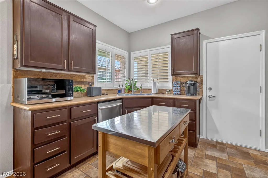 2328 Fossil Canyon, Henderson, NV 89052