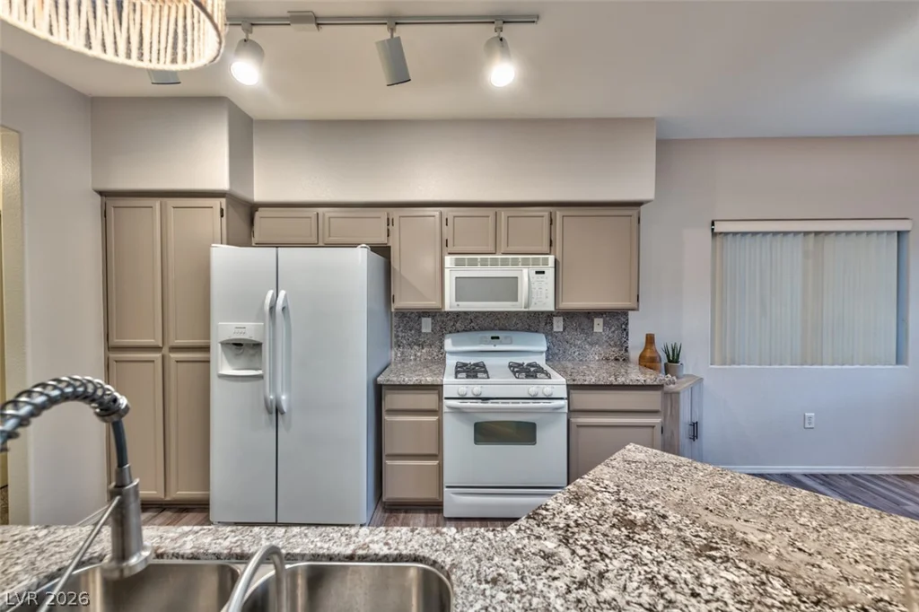 1050 Cactus, Las Vegas, NV 89183