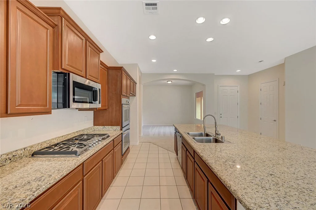 8089 Cape Flattery, Las Vegas, NV 89147