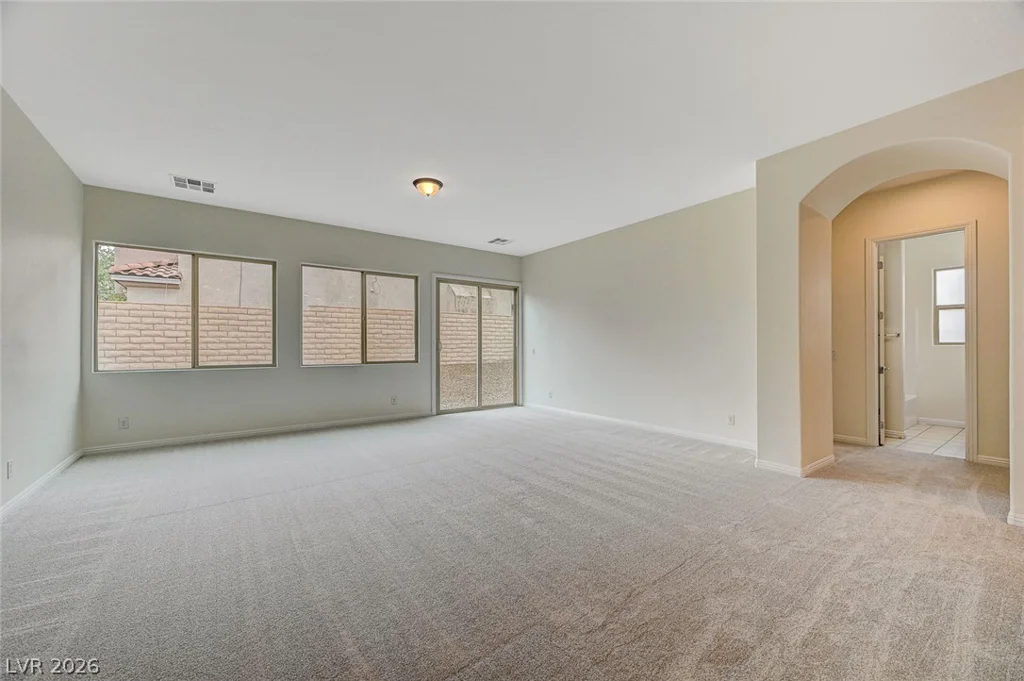 8089 Cape Flattery, Las Vegas, NV 89147