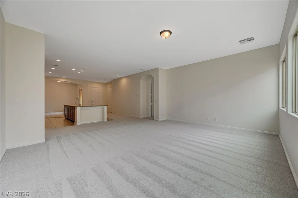 8089 Cape Flattery, Las Vegas, NV 89147