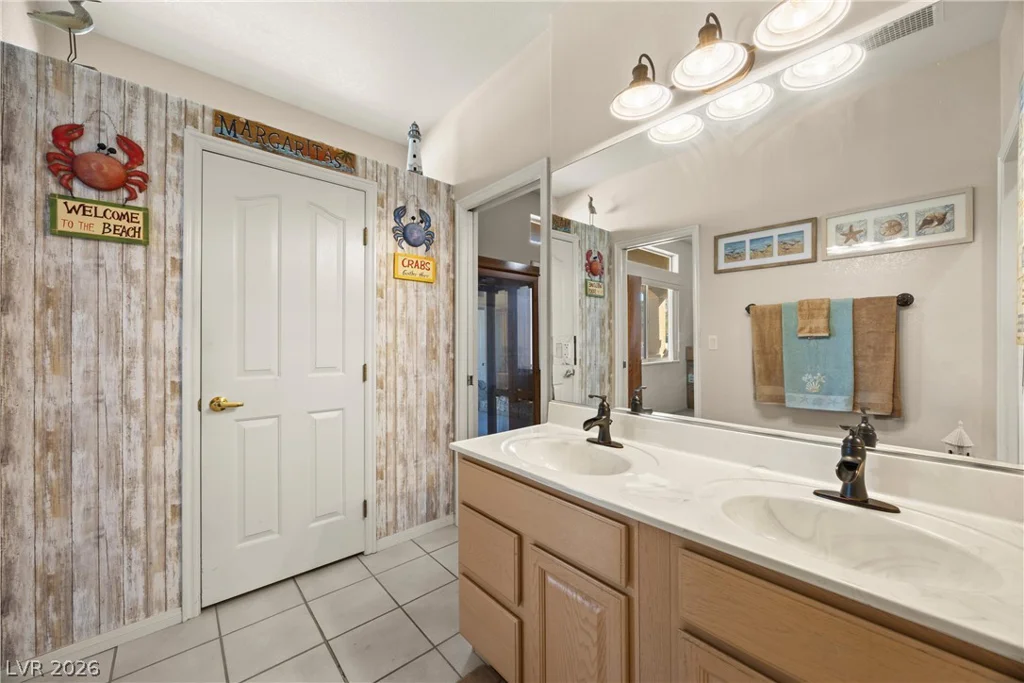 211 Highland, Henderson, NV 89015