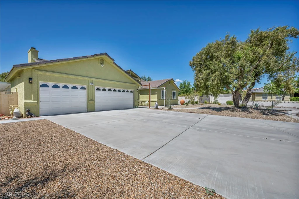 3925 Quadrel, Las Vegas, NV 89129