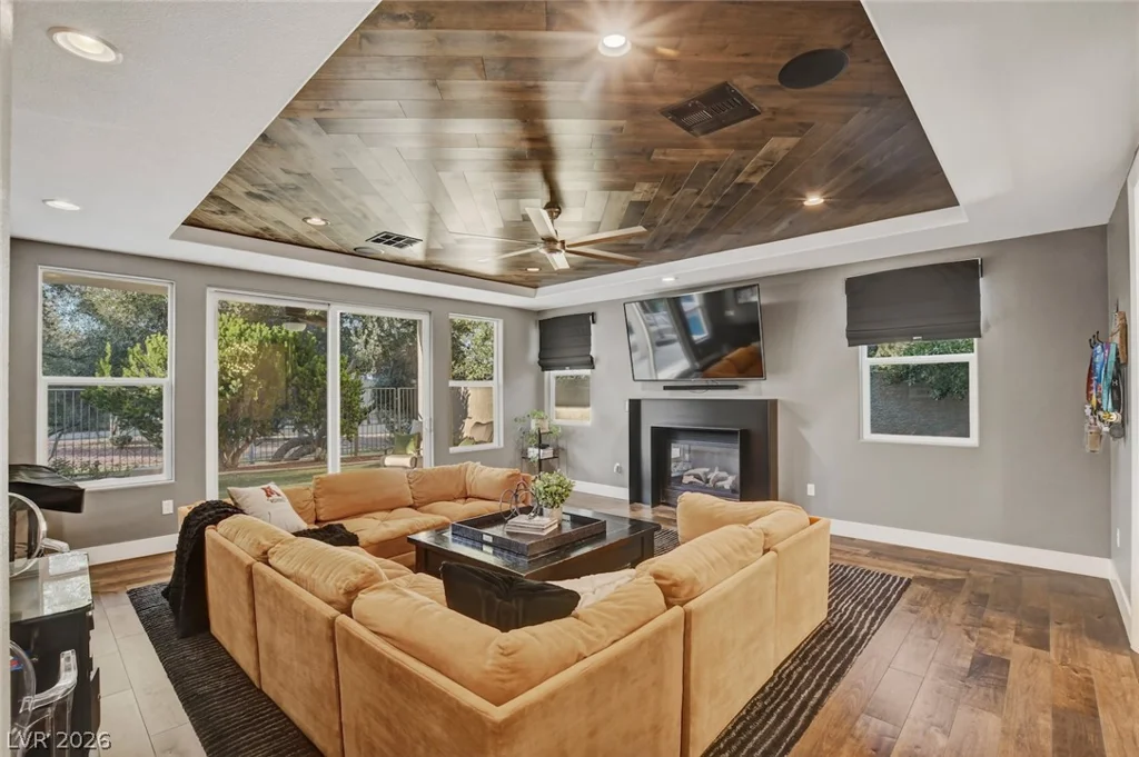 10736 Penhurst, Las Vegas, NV 89135