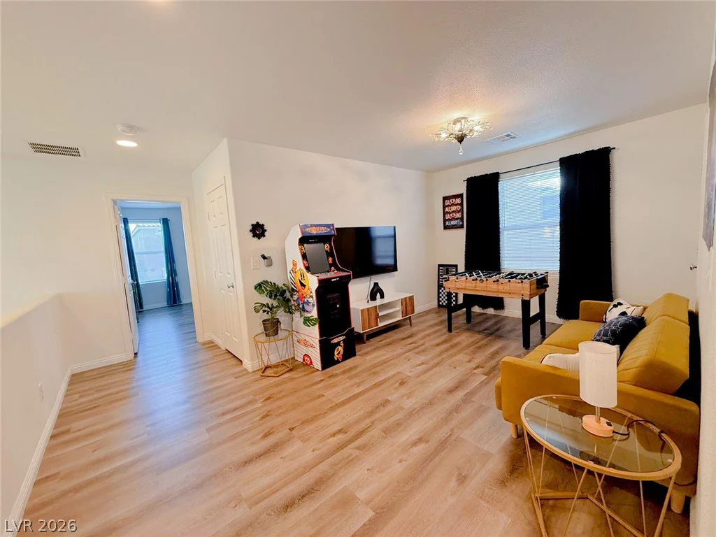 9205 Valley Betica, Las Vegas, NV 89148