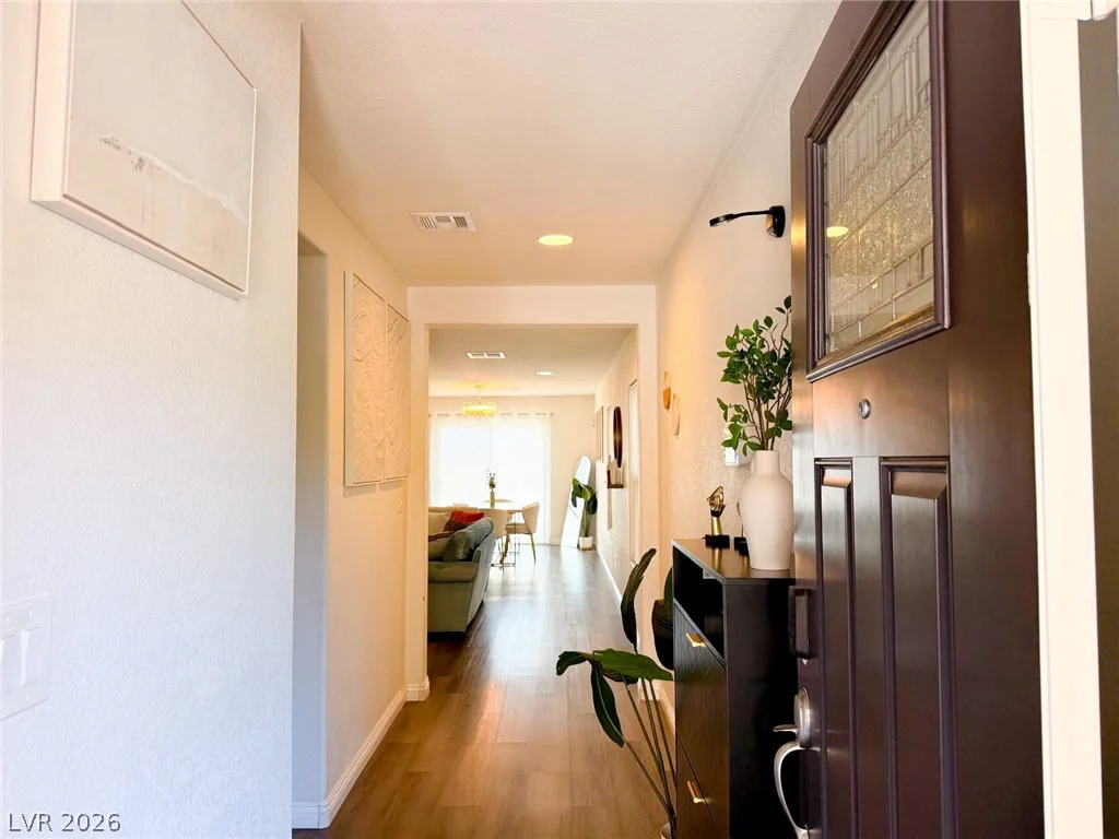 9205 Valley Betica, Las Vegas, NV 89148