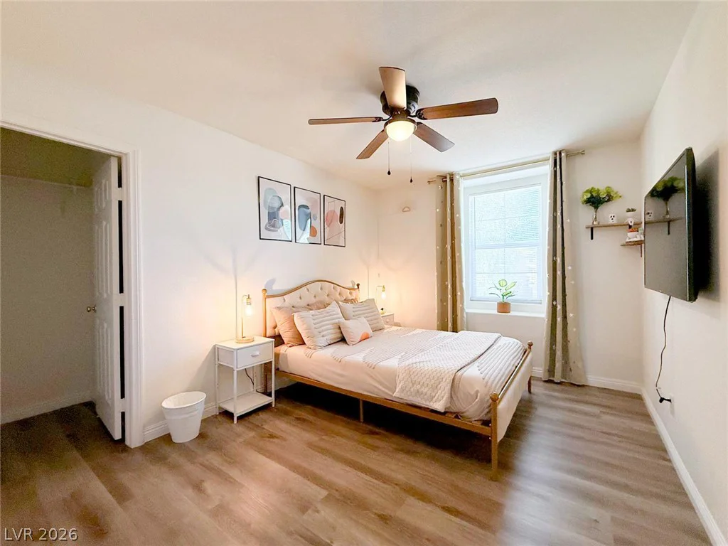 9205 Valley Betica, Las Vegas, NV 89148