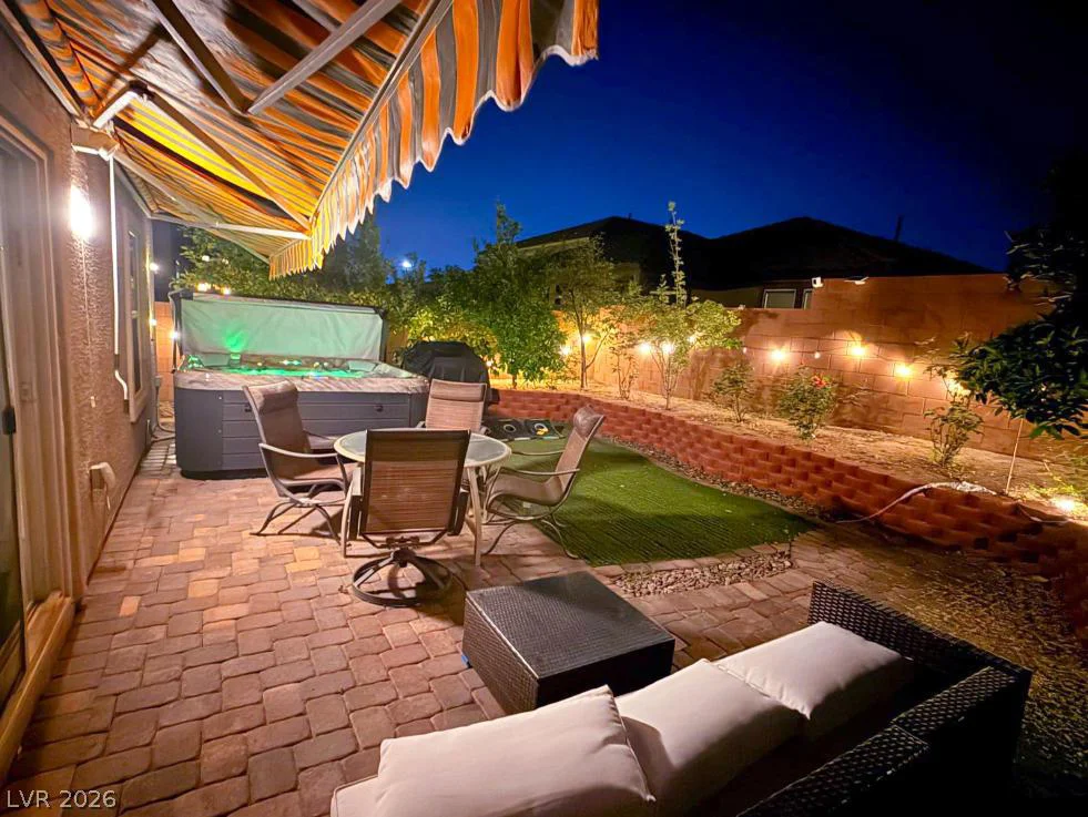 9205 Valley Betica, Las Vegas, NV 89148