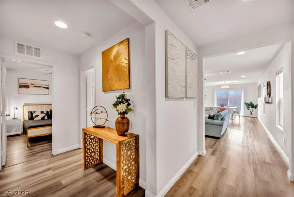 9205 Valley Betica, Las Vegas, NV 89148