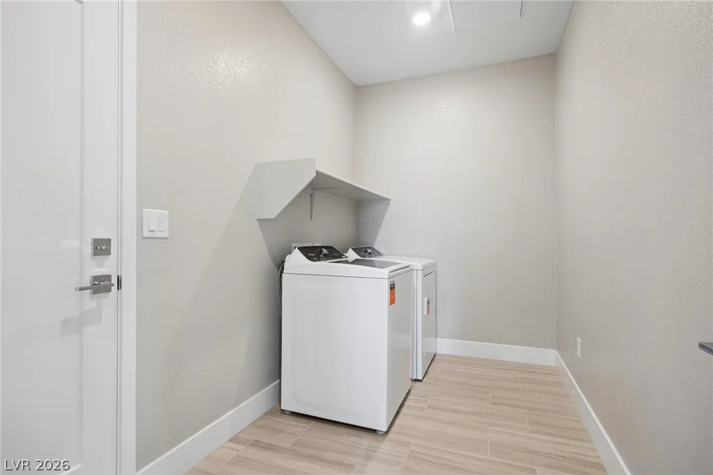 9725 Sangria Sunrise, Las Vegas, NV 89143