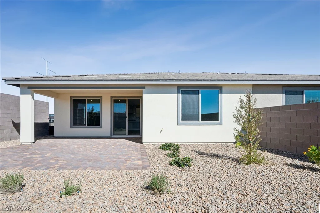 9725 Sangria Sunrise, Las Vegas, NV 89143