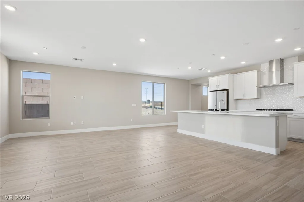 9725 Sangria Sunrise, Las Vegas, NV 89143