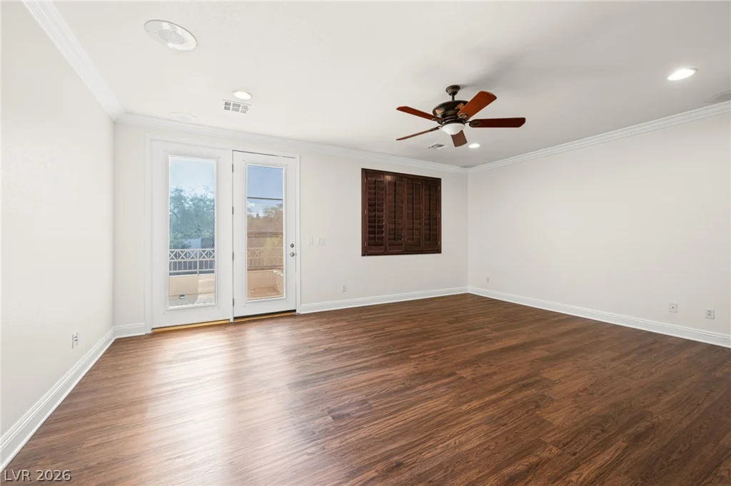 1301 Pine Leaf, Las Vegas, NV 89144