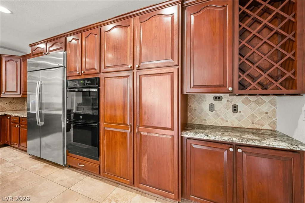 1301 Pine Leaf, Las Vegas, NV 89144