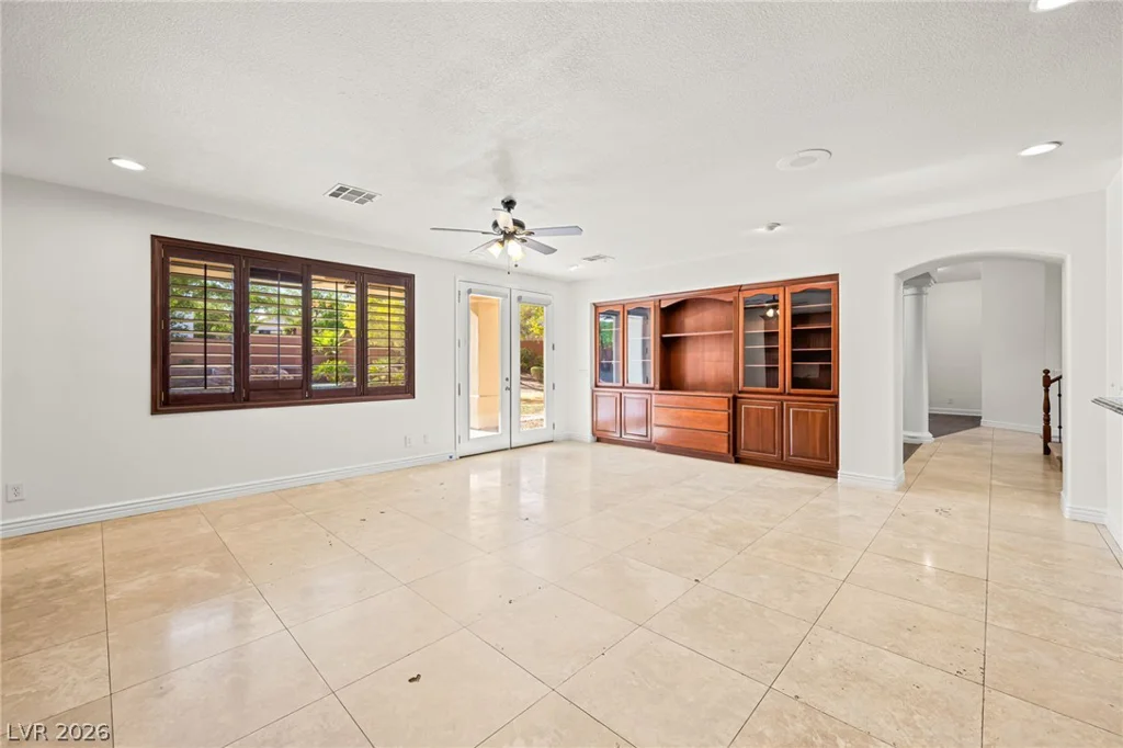 1301 Pine Leaf, Las Vegas, NV 89144