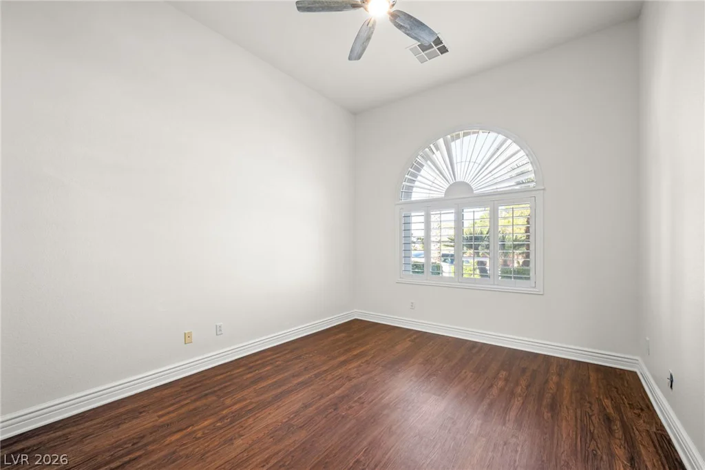 1301 Pine Leaf, Las Vegas, NV 89144