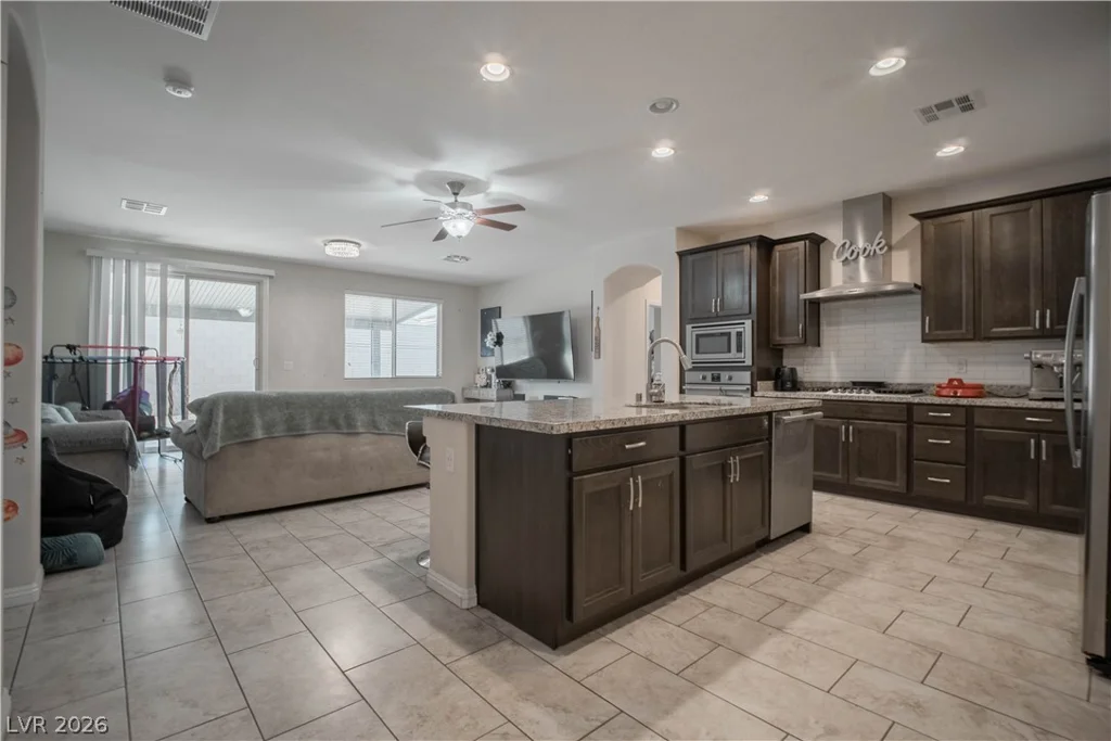 8357 Sonora Del Sol, Las Vegas, NV 89113