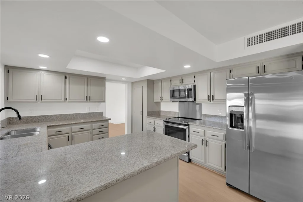 2112 Verdinal, Las Vegas, NV 89146