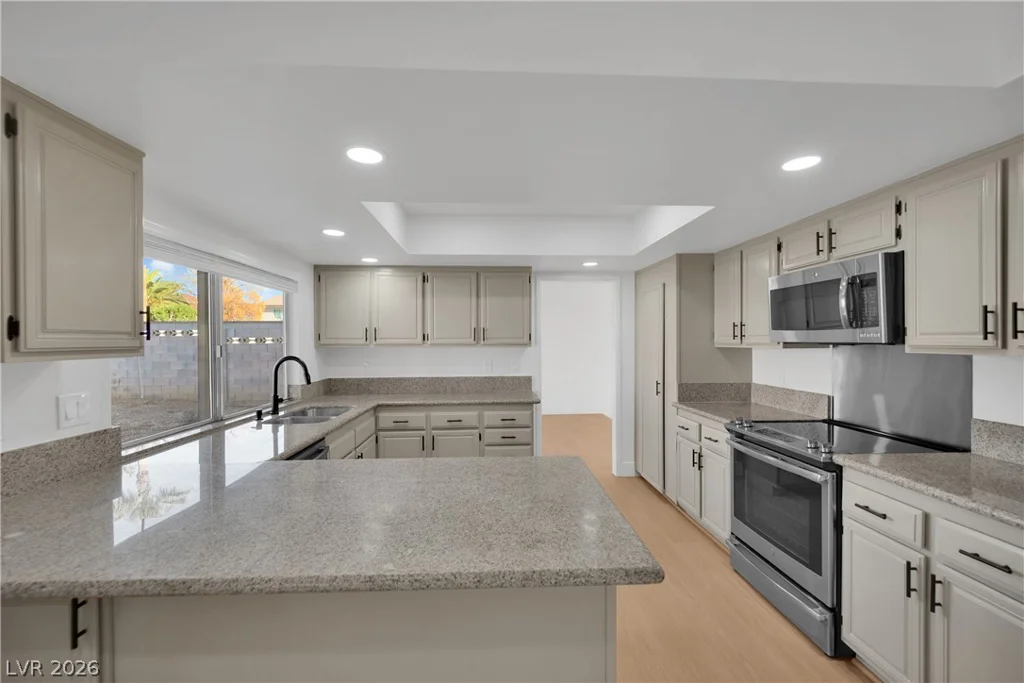 2112 Verdinal, Las Vegas, NV 89146