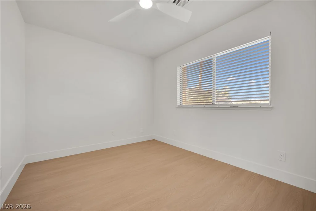 2112 Verdinal, Las Vegas, NV 89146