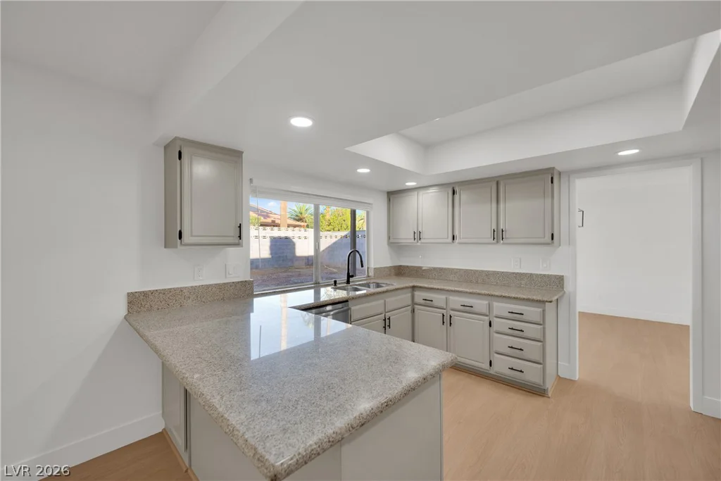 2112 Verdinal, Las Vegas, NV 89146