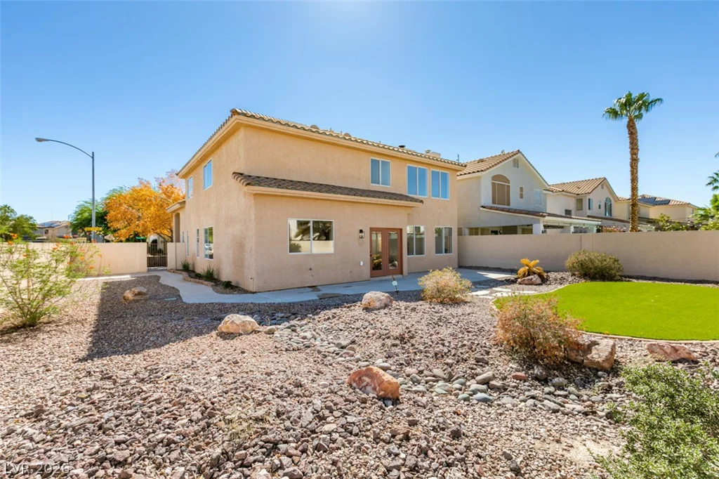 890 Sebastiani, Las Vegas, NV 89123