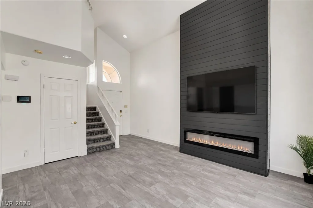 1837 Sierra Valley, Las Vegas, NV 89128