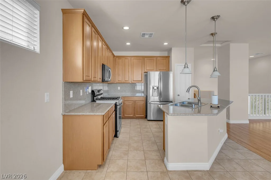 10512 Nantucket Ridge, Las Vegas, NV 89166