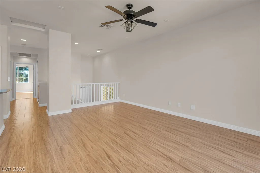 10512 Nantucket Ridge, Las Vegas, NV 89166