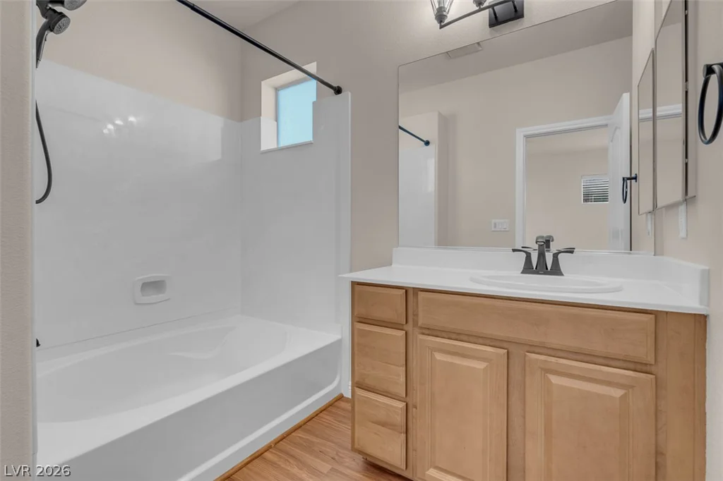 10512 Nantucket Ridge, Las Vegas, NV 89166