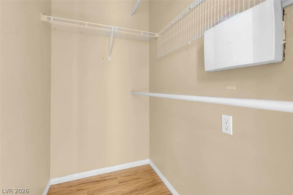10512 Nantucket Ridge, Las Vegas, NV 89166