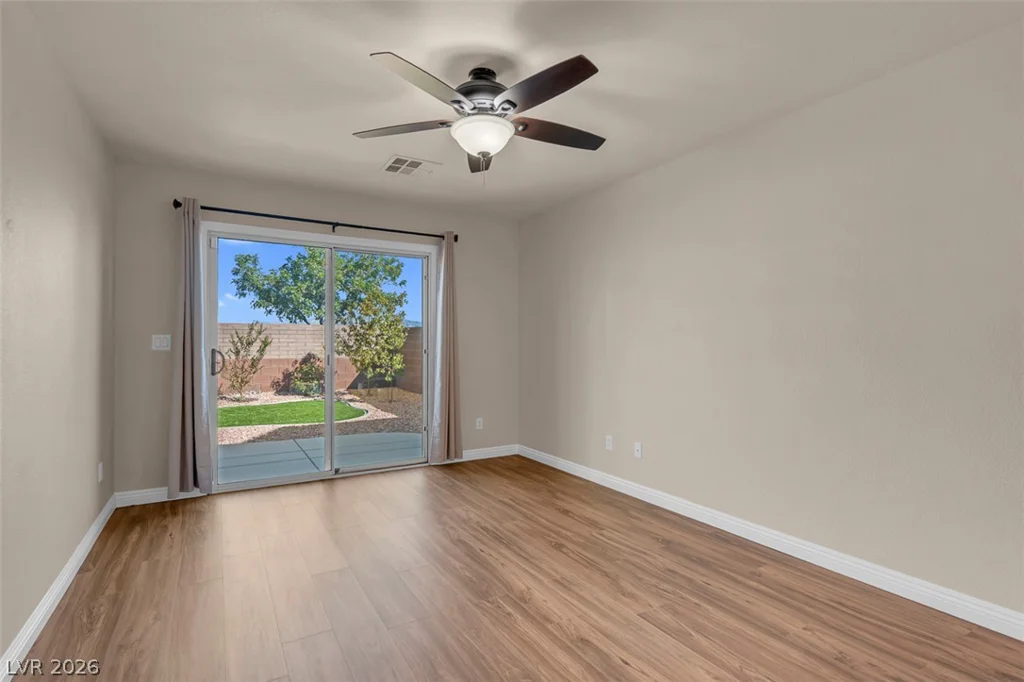 10512 Nantucket Ridge, Las Vegas, NV 89166
