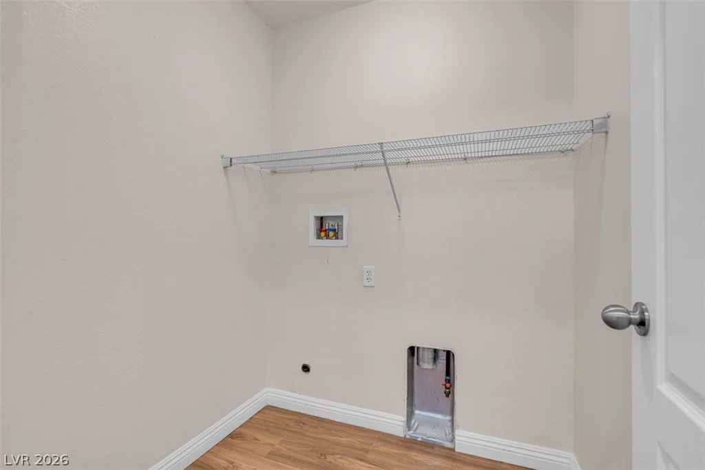 10512 Nantucket Ridge, Las Vegas, NV 89166