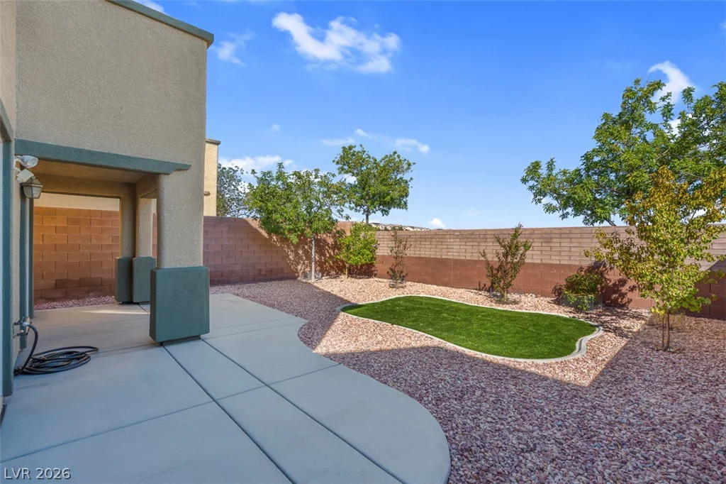10512 Nantucket Ridge, Las Vegas, NV 89166