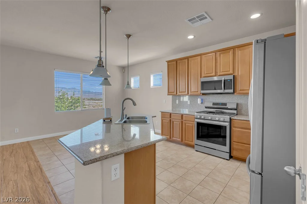10512 Nantucket Ridge, Las Vegas, NV 89166