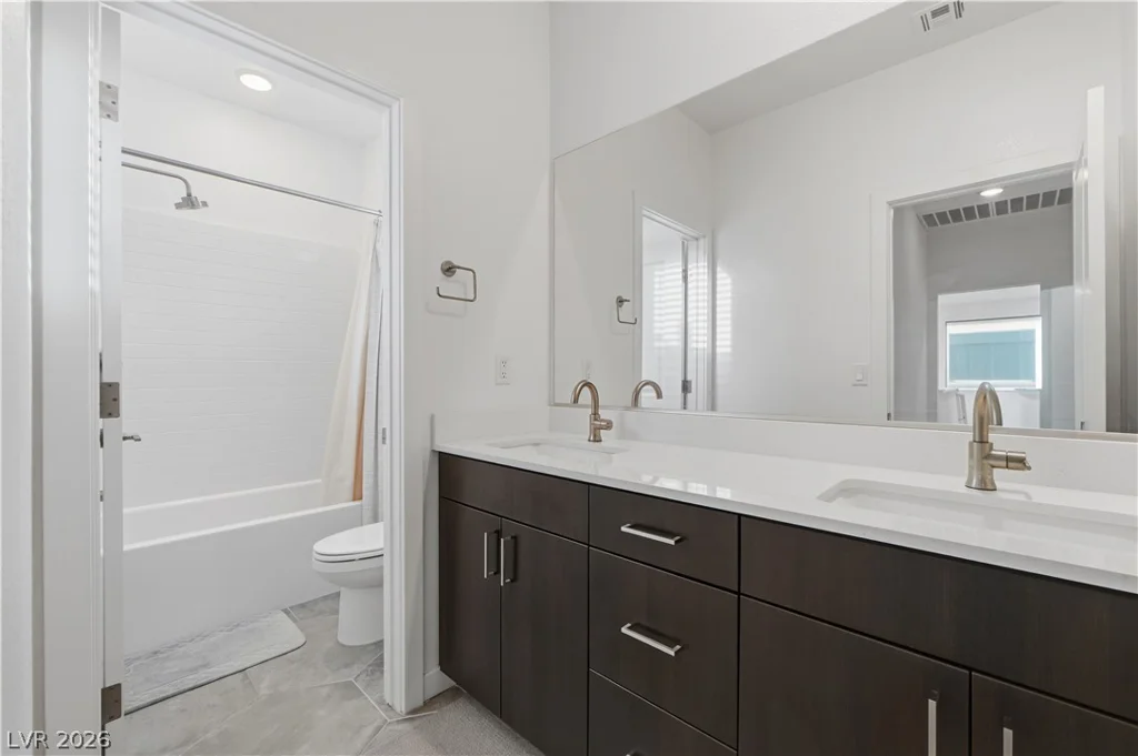 544 Front Range, North Las Vegas, NV 89084