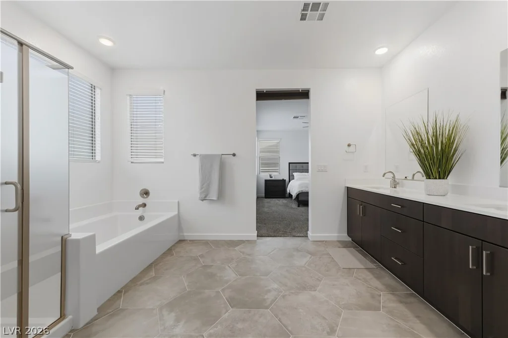 544 Front Range, North Las Vegas, NV 89084