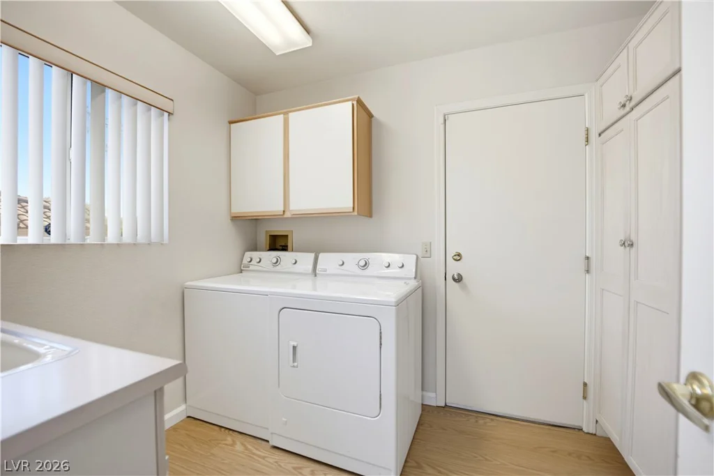 9720 White Cloud, Las Vegas, NV 89134