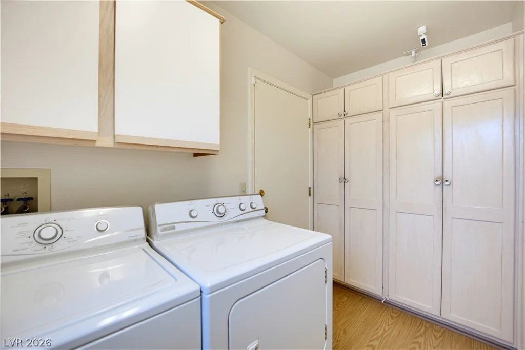 9720 White Cloud, Las Vegas, NV 89134