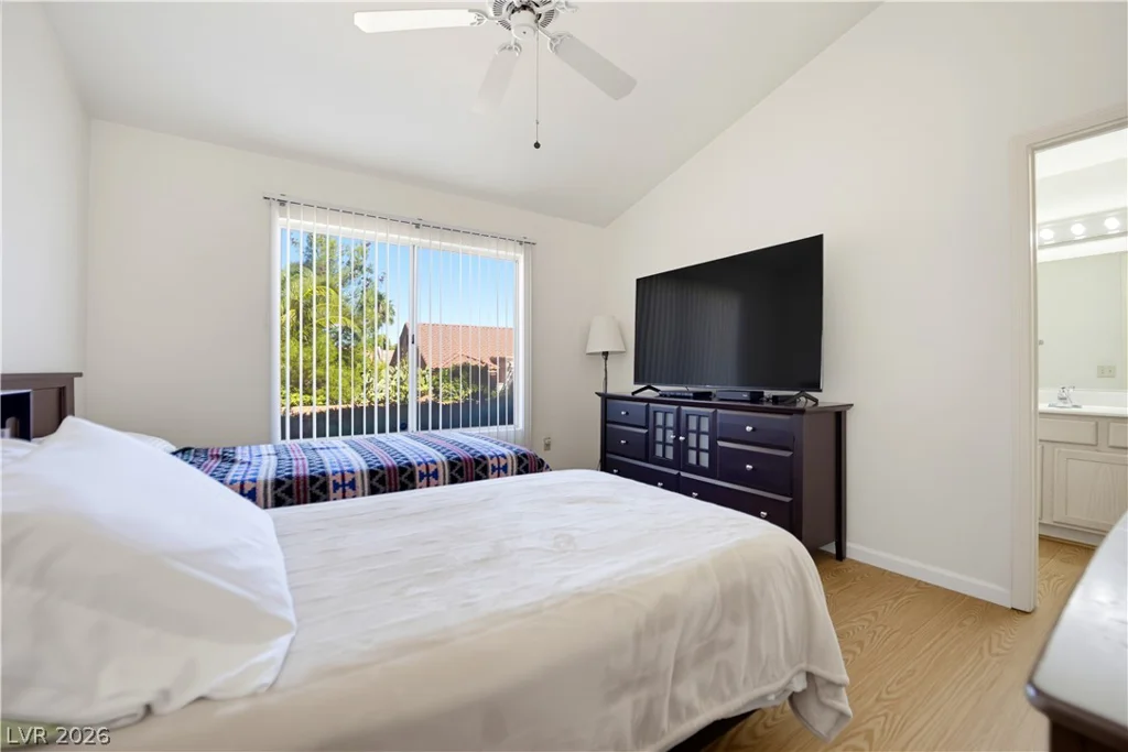 9720 White Cloud, Las Vegas, NV 89134