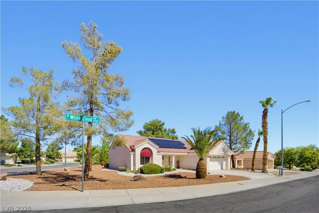 9720 White Cloud, Las Vegas, NV 89134